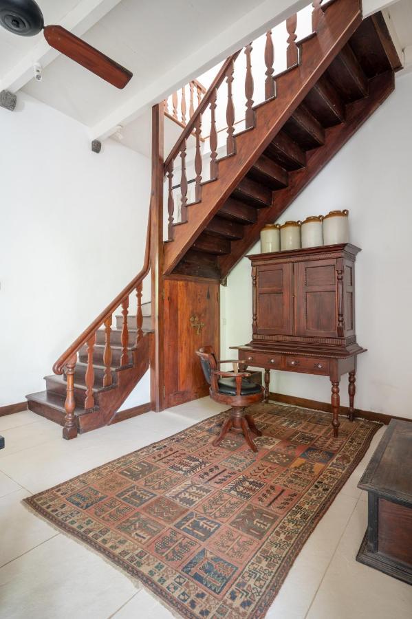 מלון גאלה 42 Lighthouse Street מראה חיצוני תמונה